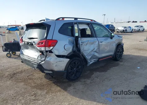 2021 Subaru Forester Sport z USA, uszkodzony, nr VIN JF2SKALCXMH415706